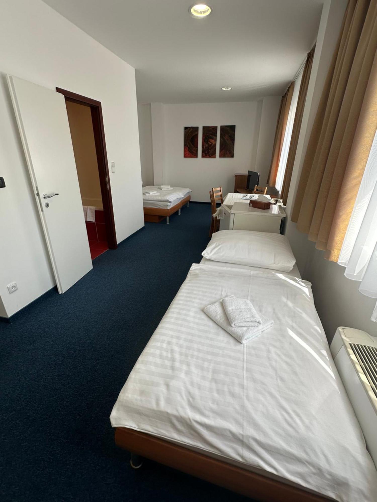 Hotel Remy Bratislava Exterior photo